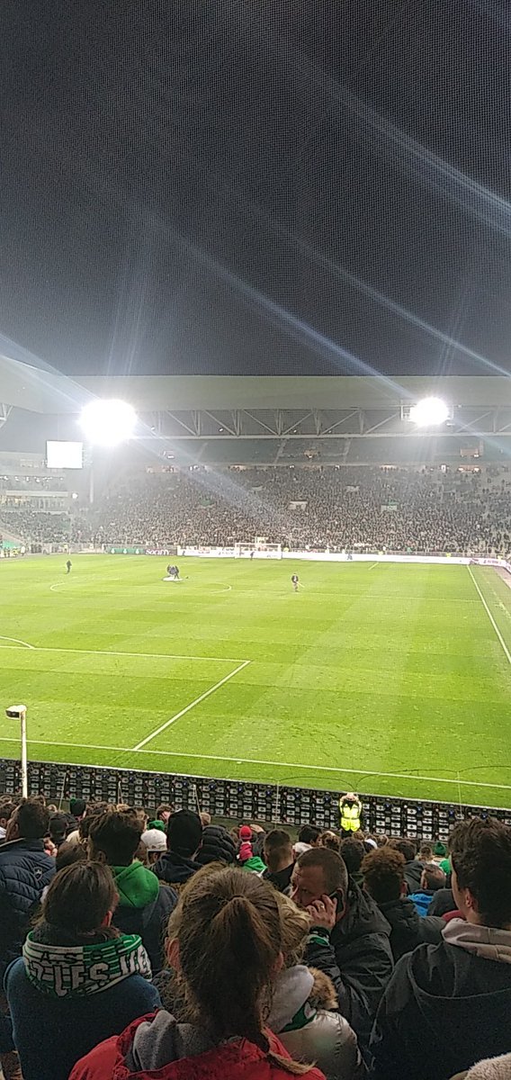 LaurentPinatel's tweet photo. Ben voilà.
En place !
#assetroyes
#operationmaintien
#peuplevert https://t.co/9eWJgiIGST