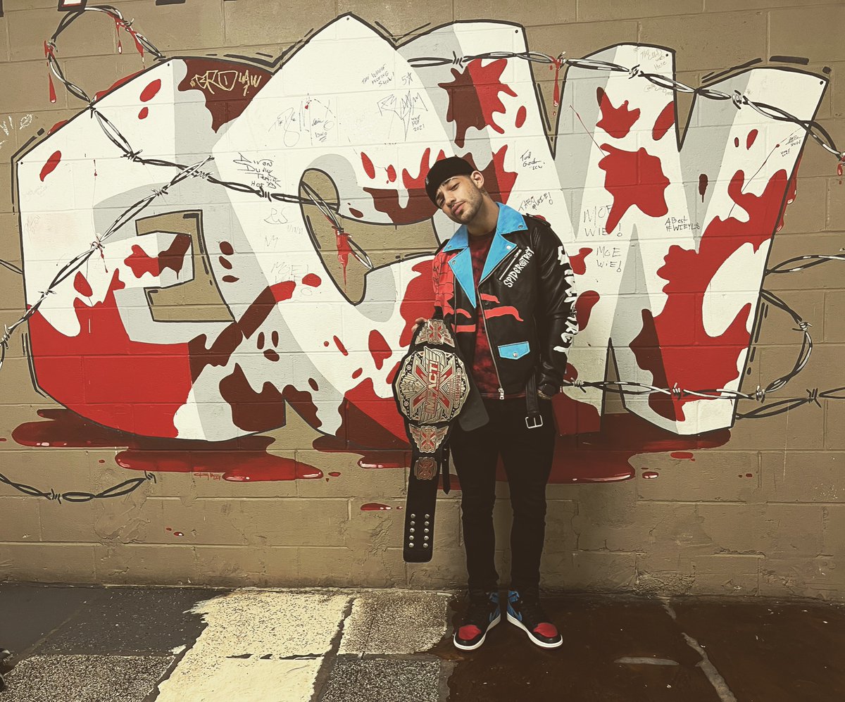TheTreyMiguel's tweet photo. The Dubs ya know. https://t.co/wlIDm2kktV