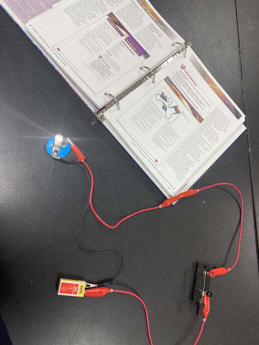 Dunkin Ann DeMouy tweet media