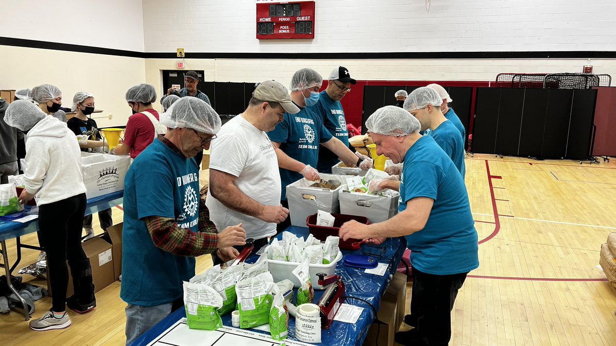 CaldwellRotary's tweet photo. We just packaged 97,000 in one day for End Hunger 3.6. Thank you @CaldwellUniv for hosting the event. https://t.co/WPXQa5CRb0