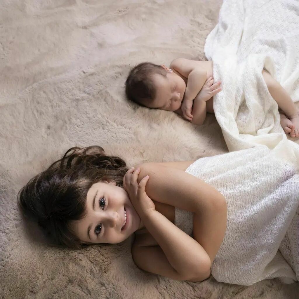 Sessió fotos de dues princeses.
📷#titfotograf
#sessionsfotografiques
#fotosdiferents
#sessionado
#newborn instagr.am/p/CbQbSW3MkH6/