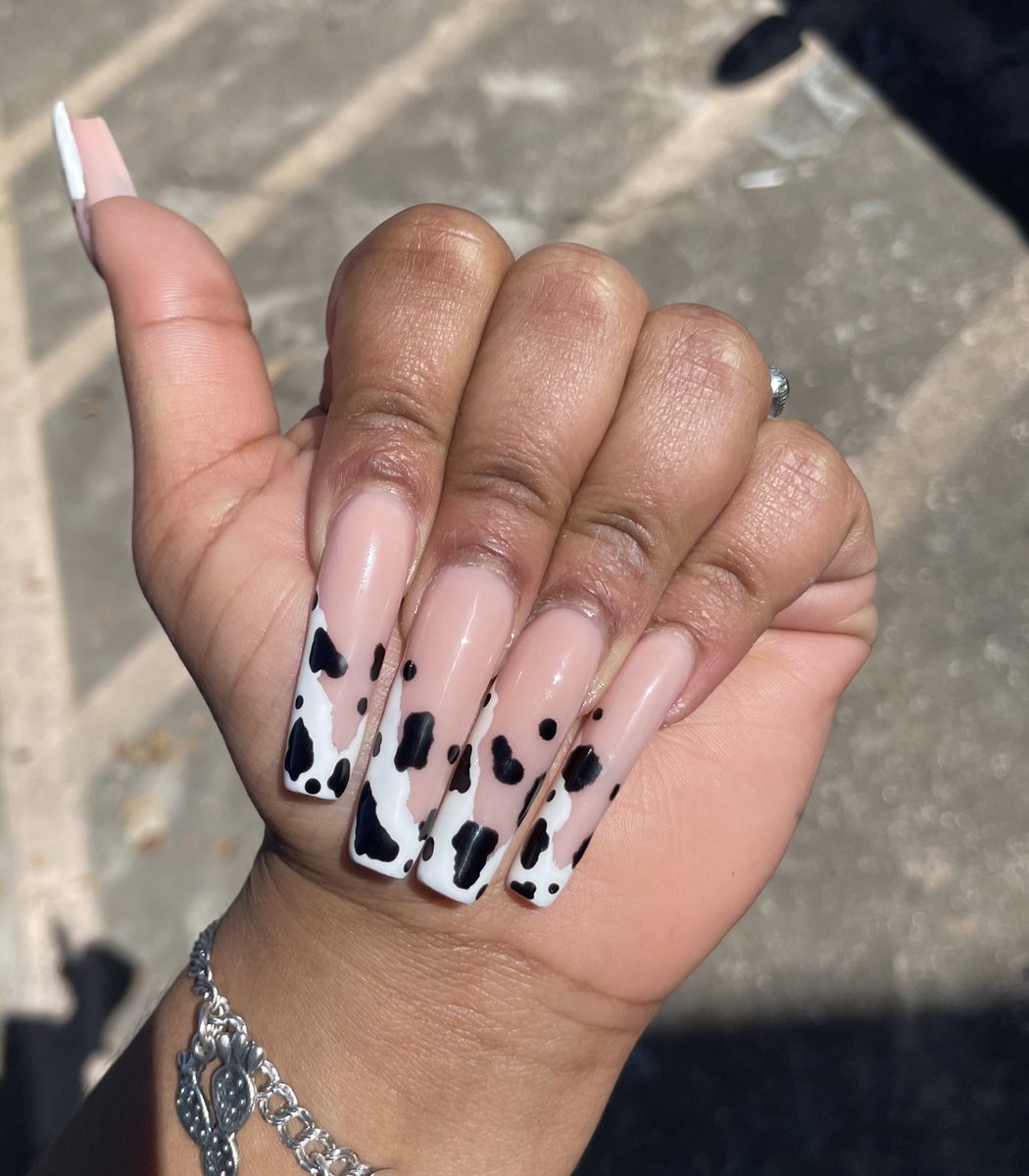 balmnails's tweet photo. 🐮 https://t.co/vQk2CEdvfe