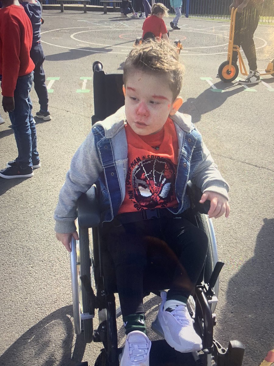 TheOrchardsNur1's tweet photo. Lots of smiles from our children in the High Needs Base as we celebrated @comicrelief ๐โค๏ธThe sunshine put us all in a happy Friday moodโ๏ธโ๏ธ. We wish all our families, children and staff a lovely weekend!!โ๏ธโค๏ธ #highneedsbase #SEND #inclusion #OurFederation https://t.co/PvHT6XnkvZ