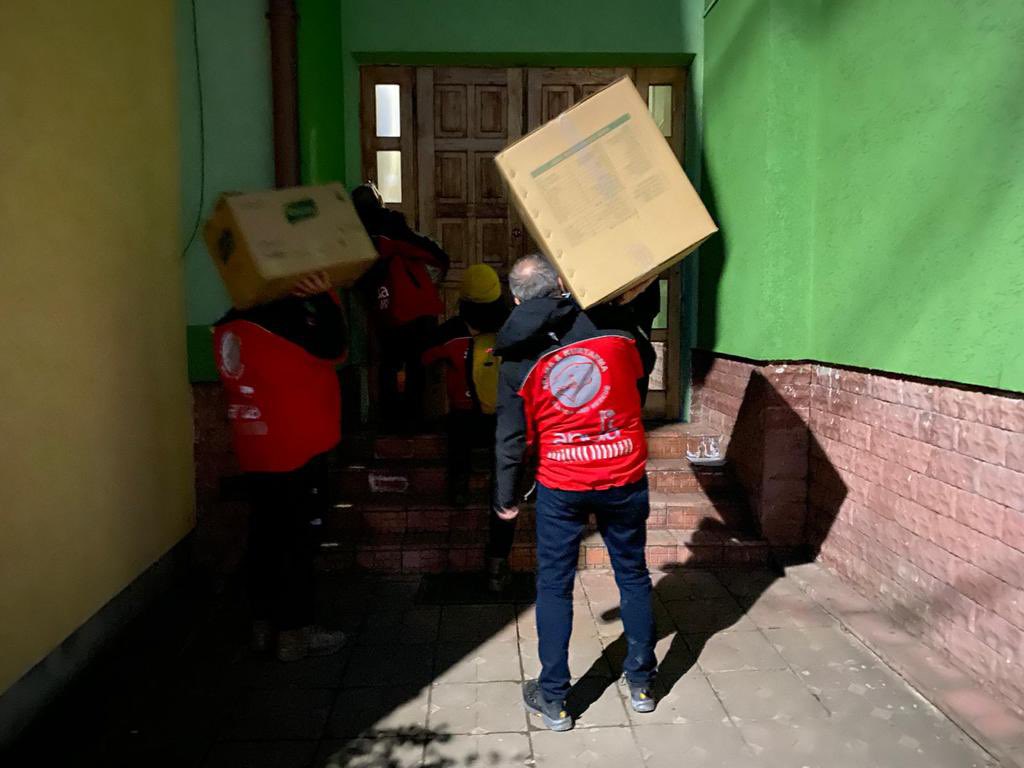 📎 Paydaşımız Ukrayna Hayat Derneği Başkanı Gayana Yüksel, Yönetim Kurulu Başkanı İsmet Yüksel ve kıymetli bağışçılarımıza teşekkür ederiz.

<a href="/ANDAokantosun/">Okan Tosun</a> <a href="/GayanaYuksel/">Gayana Yüksel</a> <a href="/UKRinTR/">Ukraine in Türkiye</a>