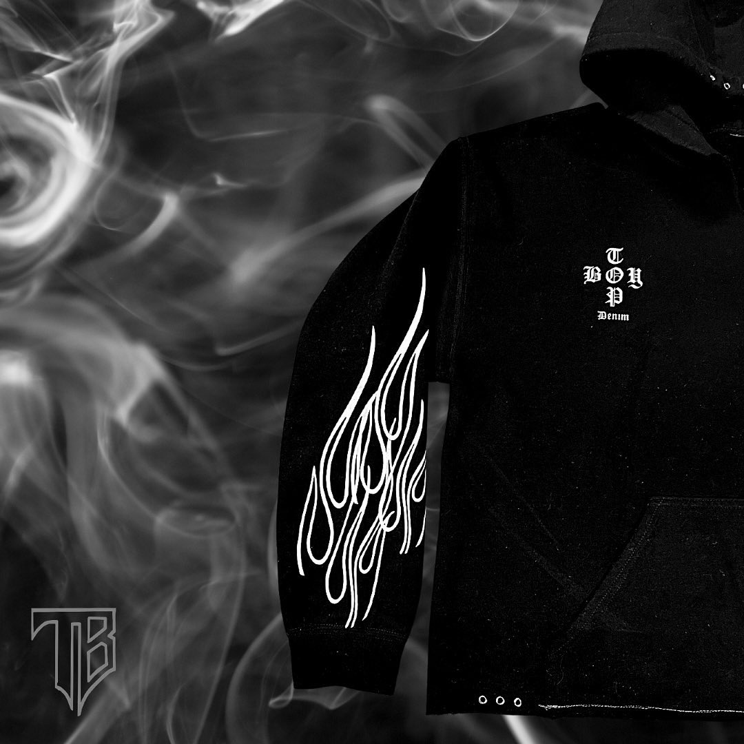 damareyon's tweet photo. https://t.co/HhVnBPfx7q Site Is Now Live!! Follow @topboy_co on IG!! https://t.co/JrWif2R8sI