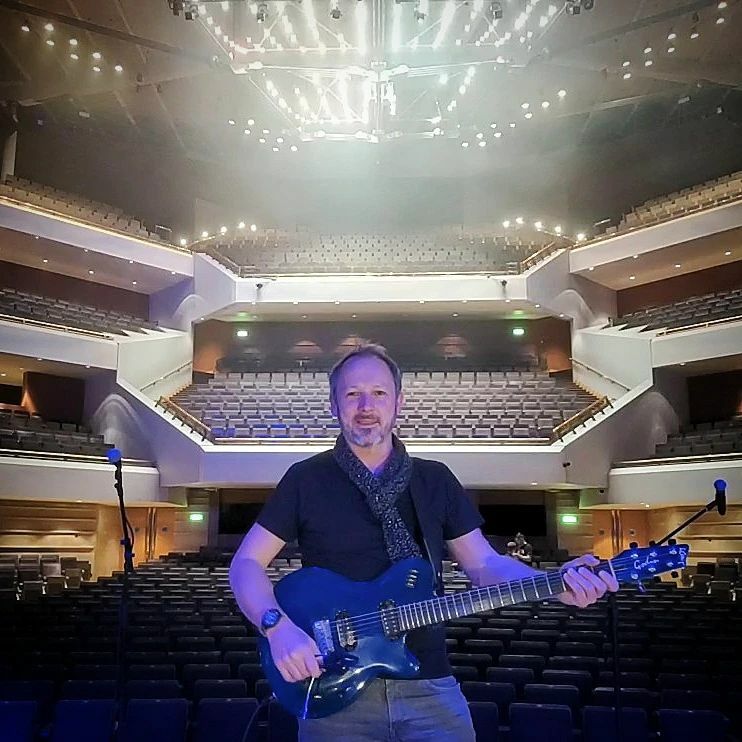 𝚐𝚊𝚛𝚎𝚝𝚑 𝚖𝚘𝚞𝚕𝚝𝚘𝚗 tweet media