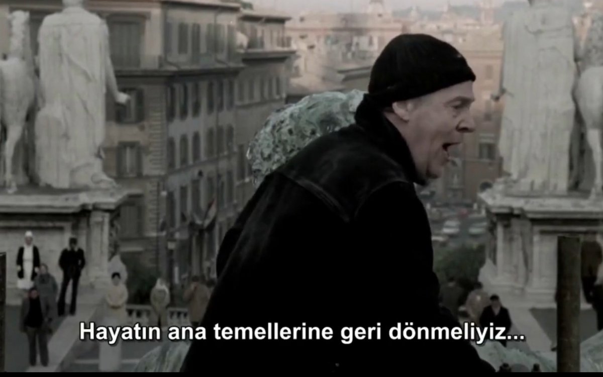 nelergorecegiz's tweet photo. "Bir zamanlar olduğumuz yere dönmeliyiz."

 Nostalgia, Andrei Tarkovsky, 1983 https://t.co/BQYs3D7eQK