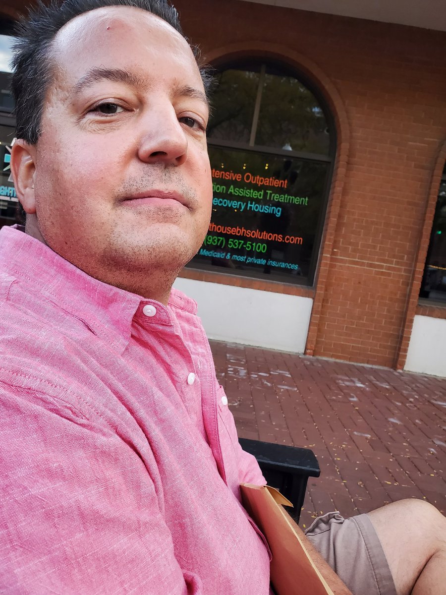 baker_abc's tweet photo. Well we've hit another milestone bday in the Baker house! Happy 50th to my other half💕...sometimes my better , sometimes not😉, but always by my side.💕 Much love to you on your bday, Brian! Just because you're not on social media doesn't mean you get off easy on your 50th! https://t.co/dBlw20npFP