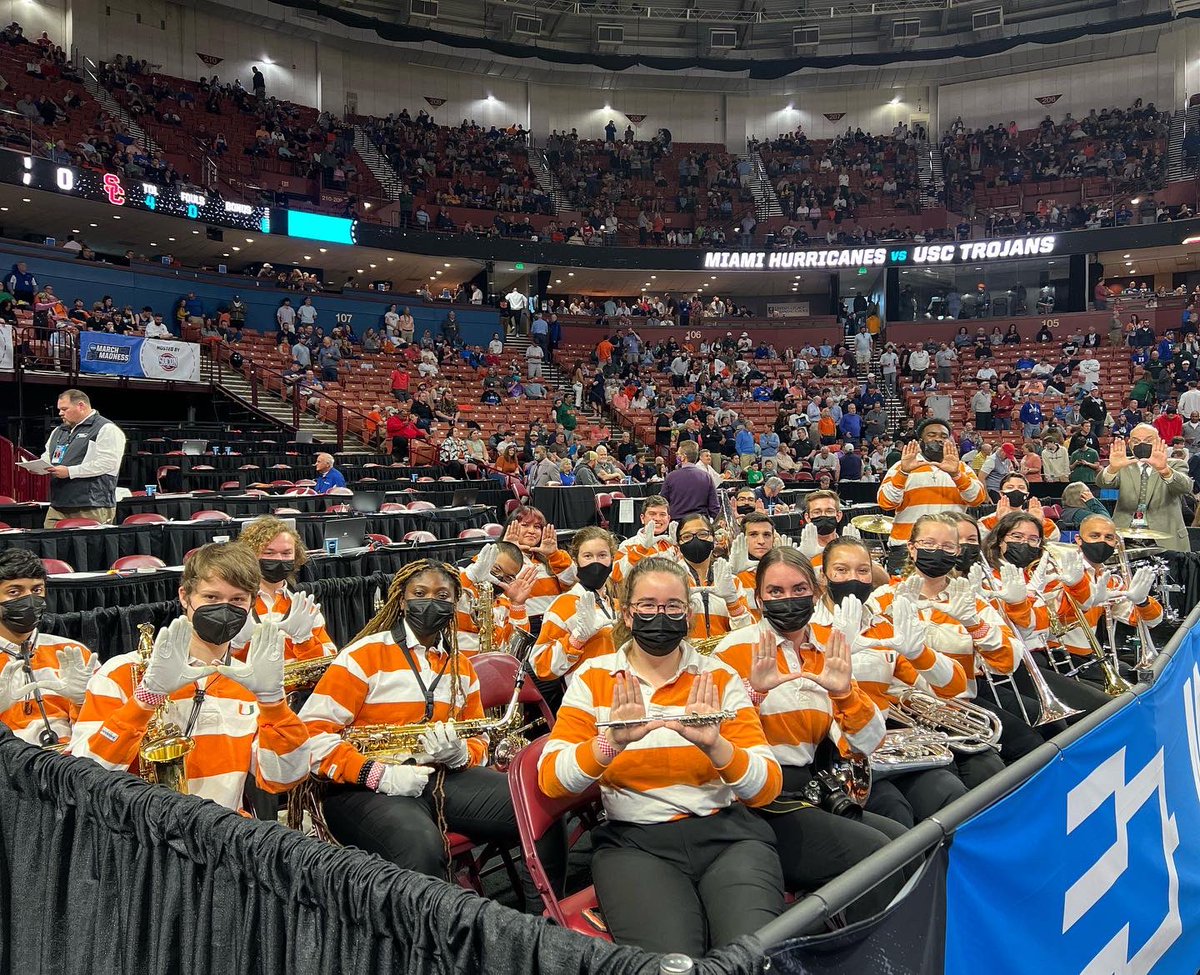 Frost Band of the Hour tweet media