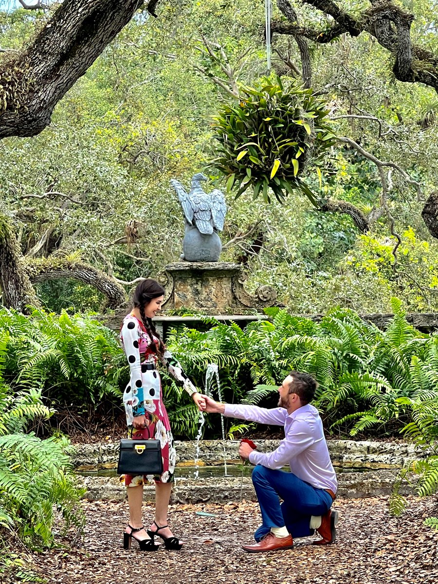 DaoudsJewelry's tweet photo. Congratulations Mishael and Kyle on your engagement! 💎🎊 Daoud's loved being apart of the journey with you both. ❤️
.
.
.
#rings #jewelry #engagement #engagementring #127yearsinbusiness #daoudsfinejewelry #love #wedding https://t.co/xZnzWejiZ3
