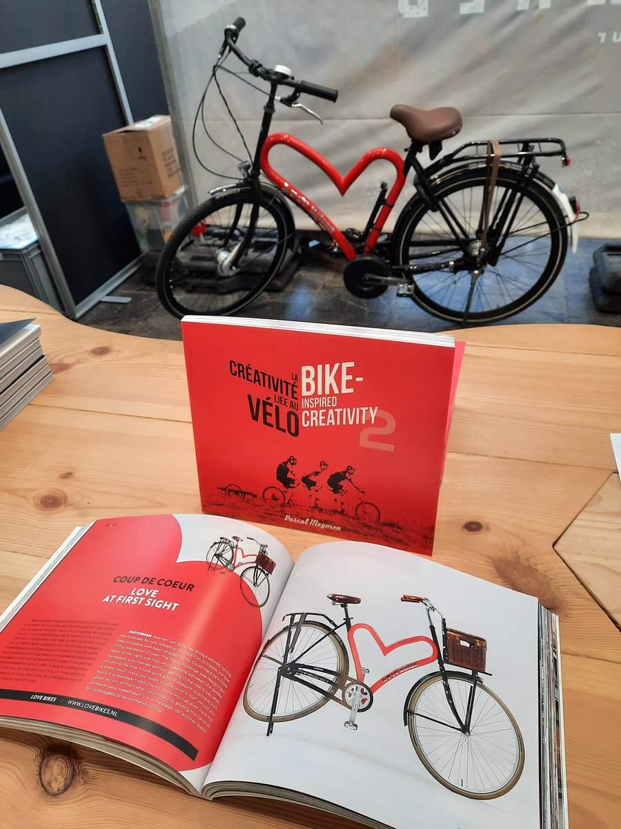 Ce week-end, dédicace de mes livres au salon du #velo #Cyclingworld à #Dusseldorf