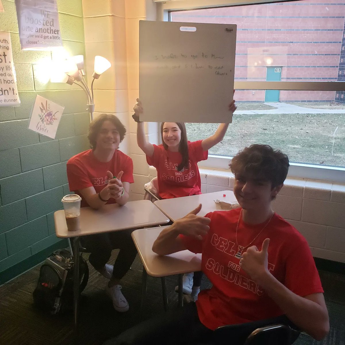 cathy_srock's tweet photo. Gamified grammar today and Had. So. Much. Fun. ๐ฒ Yes, I DID use grammar and fun together in the same sentence. ๐ #srockela11 #alwayslakeorion @LkOrionHS #commarules #englishteacher https://t.co/sVDGMfo0hN