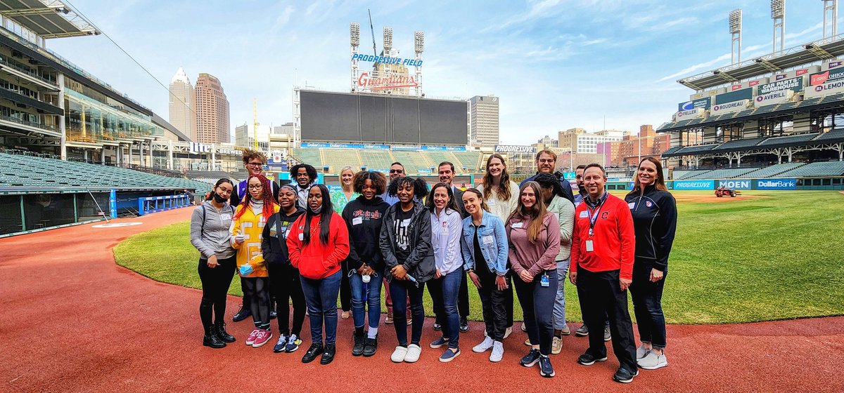 Grateful to the Cleveland Guardians for hosting Career Day for students from Rhodes and College and Career Academy! Students had the opportunity to meet with Guardians staff and participate in mock interviews! Thank you <a href="/CLEInspires/">CLE Inspires</a> for being such a great partner!
