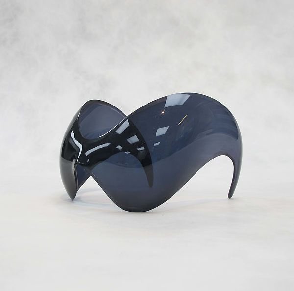 archive2222's tweet photo. thierry mugler centipede sunglasses 1997 https://t.co/czqithIchY