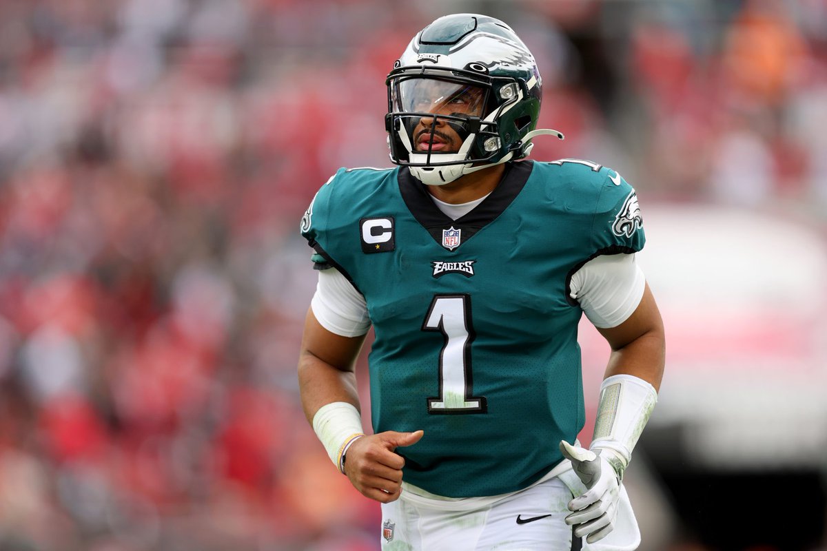 Jmonah3's tweet photo. The smartest thing the #Eagles did in this QB carousel process was stand behind Jalen Hurts from the get go. Make him feel wanted here and now continue to let him develop! Glad he’s our QB1 going forward! #FlyEaglesFly https://t.co/naMypilOg2