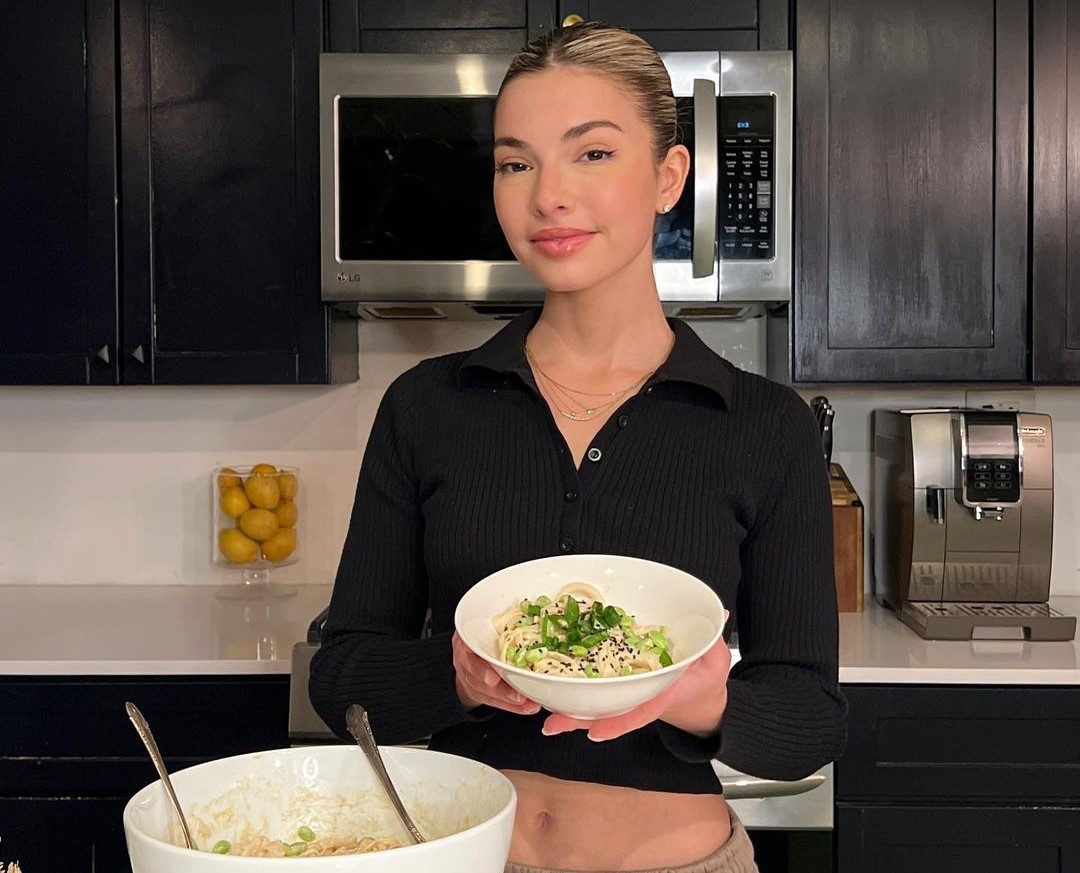 guestofaguest's tweet photo. Whip Up One Of Kit Keenan's Easy &amp; Healthy Instagram Dishes: https://t.co/v5e9SXBcQy https://t.co/mdGJ2qwG6U