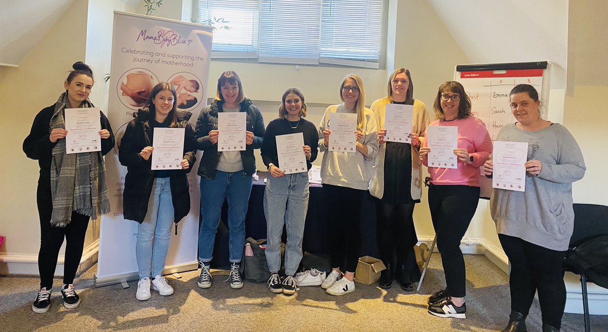 An absolute privilege to work with these brilliant perinatal teams of <a href="/LeedsandYorkPFT/">Leeds & York Partnership NHS Foundation Trust</a> <a href="/YHSCN_CM/">YH CN Maternity and PMH Team</a>. Congratulations on completing their baby massage training today 👏👏👏#perinatalmentalhealth