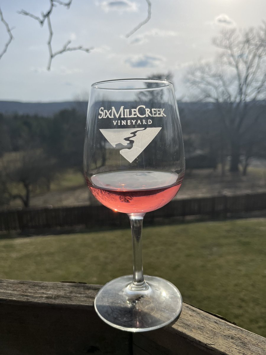 Rose’ All Day! Our dry Rose’ of Lemberger “Rosato” is back in stock! Beautiful black currant, and cherry notes! #Rose #FLX #Sixmilecreek