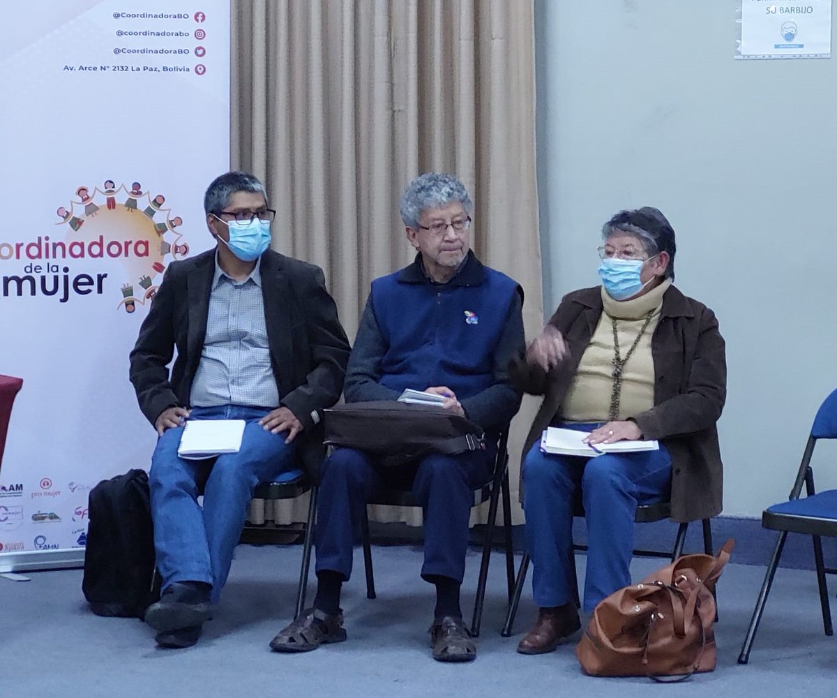 CoordinadoraBO's tweet photo. #Conversatorio
La situación y los desafíos de la Educación de Personas Jóvenes y Adultas #EPJA en Bolivia nos reúne esta tarde en un espacio de análisis a organizaciones de sociedad civil y representantes del #CEAAL, con miras al #CONFINTEAVII.
#EducaciónParaLaVida https://t.co/5vBGxfa0CU