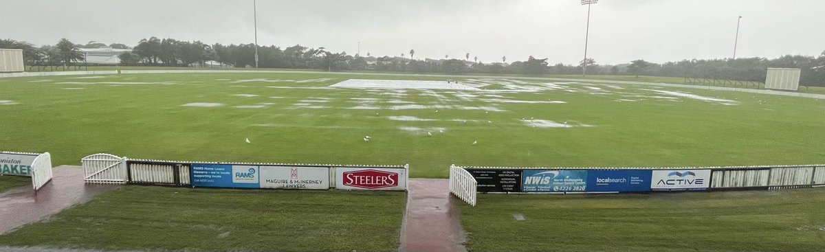 All Cricket Illawarra Junior &amp; Combined Semi Finals are abandoned today 
A decision on Senior Cricket will be made by 10:00am
#cricketillawarra