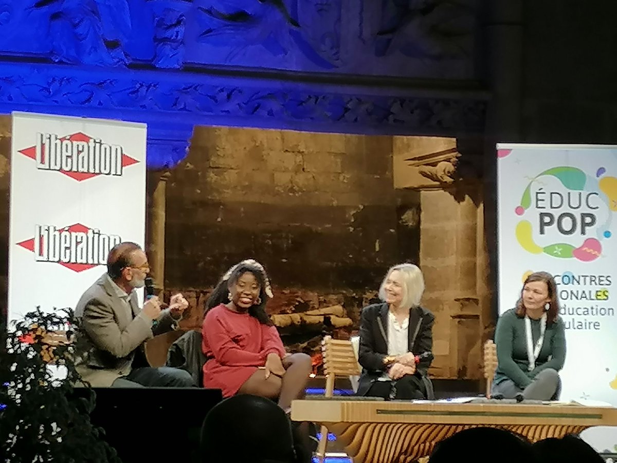 sep_unsa's tweet photo. Robin Renucci qui défend les CEPJ aux #RencontresEducPop

Cc @jmblanquer @sarahelhairy
@EmmanuelMacron
#AbonEntendeur...

Merci Mr Renucci ! https://t.co/Tui4KOVpCG