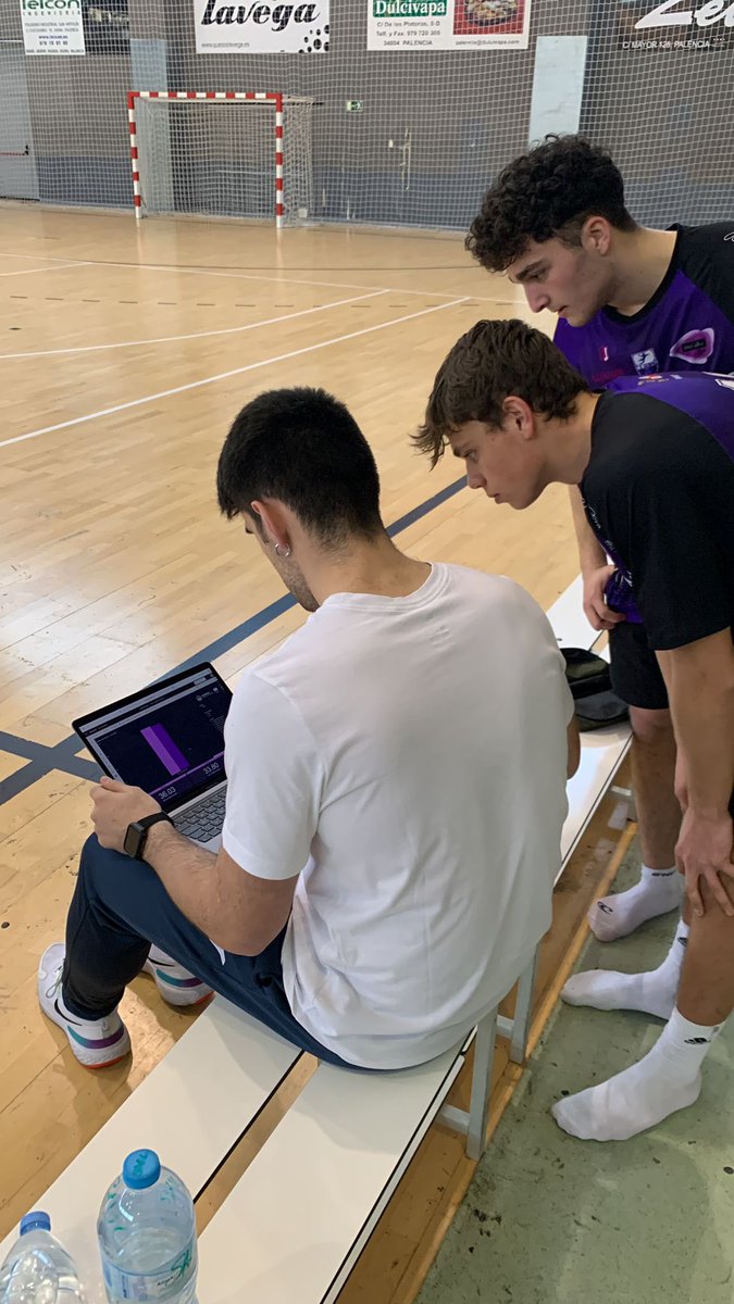 balopal's tweet image. Viernes de gimnasio y tecnificación para nuestros juveniles de primer año con #HandballPerformance  @dgutierrez_21 🏋️‍♂️👊

#CanteraBalopal