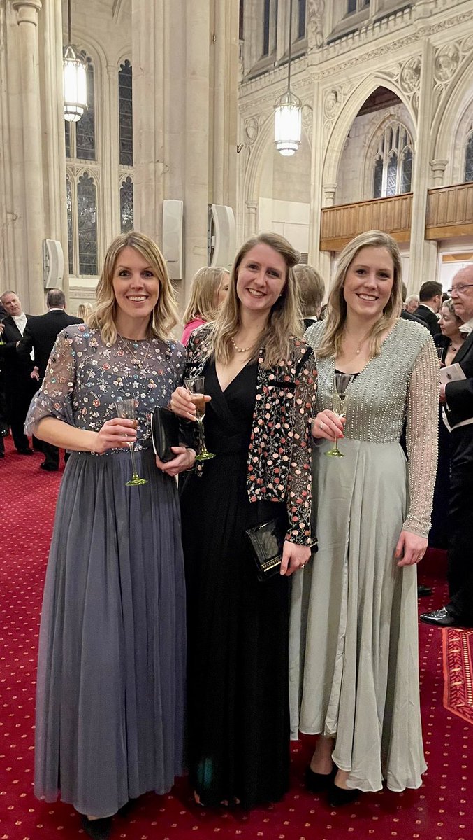 Wonderful evening at the Guildhall for the 750th Anniversary Banquet of The Worshipful Company of <a href="/Cordwainers/">The Worshipful Company of Cordwainers</a> #Cordwainers750 💙🖤💚