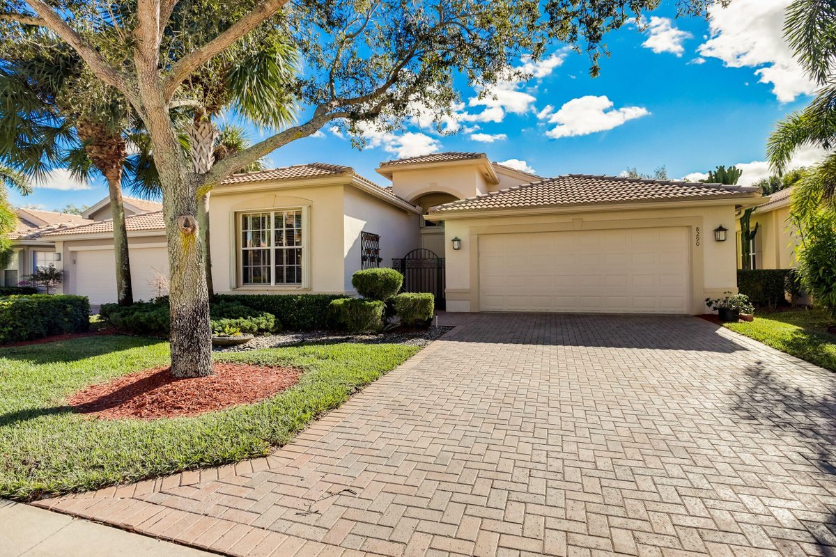 TheKeyesCompany's tweet photo. Here's a listing you won't want to miss! #realestate #homesforsale  https://t.co/vDM9dIbWoI https://t.co/9xdGw6uWpC