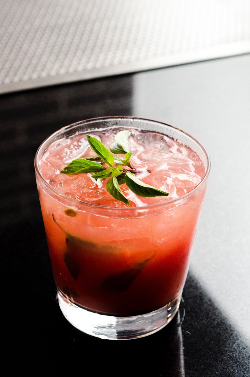 SPRING 2022 COCKTAILS 🍸✨

Click here to check 'em out: ow.ly/uq6r50Inc1j

We're here all weekend, ladies and gentleman! Stop by and see us!