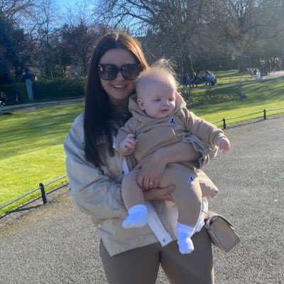 Sarah_T_x's tweet photo. Me &amp; my boy 💙 https://t.co/jwCYEjRiPm
