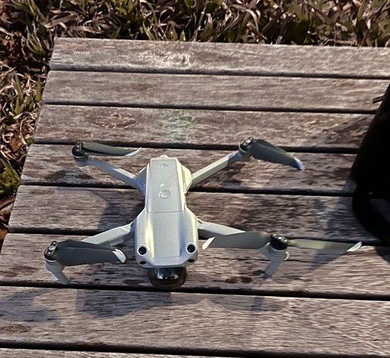 dronesWMP's tweet image. Drone spotted over crowds during a live performance of Commonwealth Games cultural festival of Wonderous Stories. Drone and pilot immediately apprehended and drone seized -  enquiries ongoing! @birminghamcg22 @CG2022_WMP