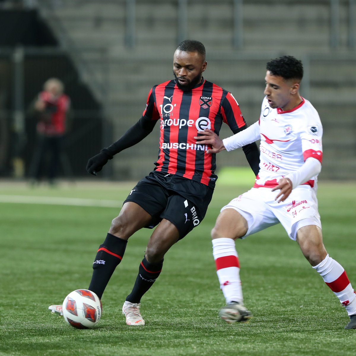XamaxFCS's tweet photo. Pas de vainqueur ce soir à La Maladière 🔴⚫️
Xamax 0-0 Winterthour
#XAMWIN #SangRougeNoir #AllezXamax
📸 FLASHPRESS / Allenspach https://t.co/Y2DKpOBKXl