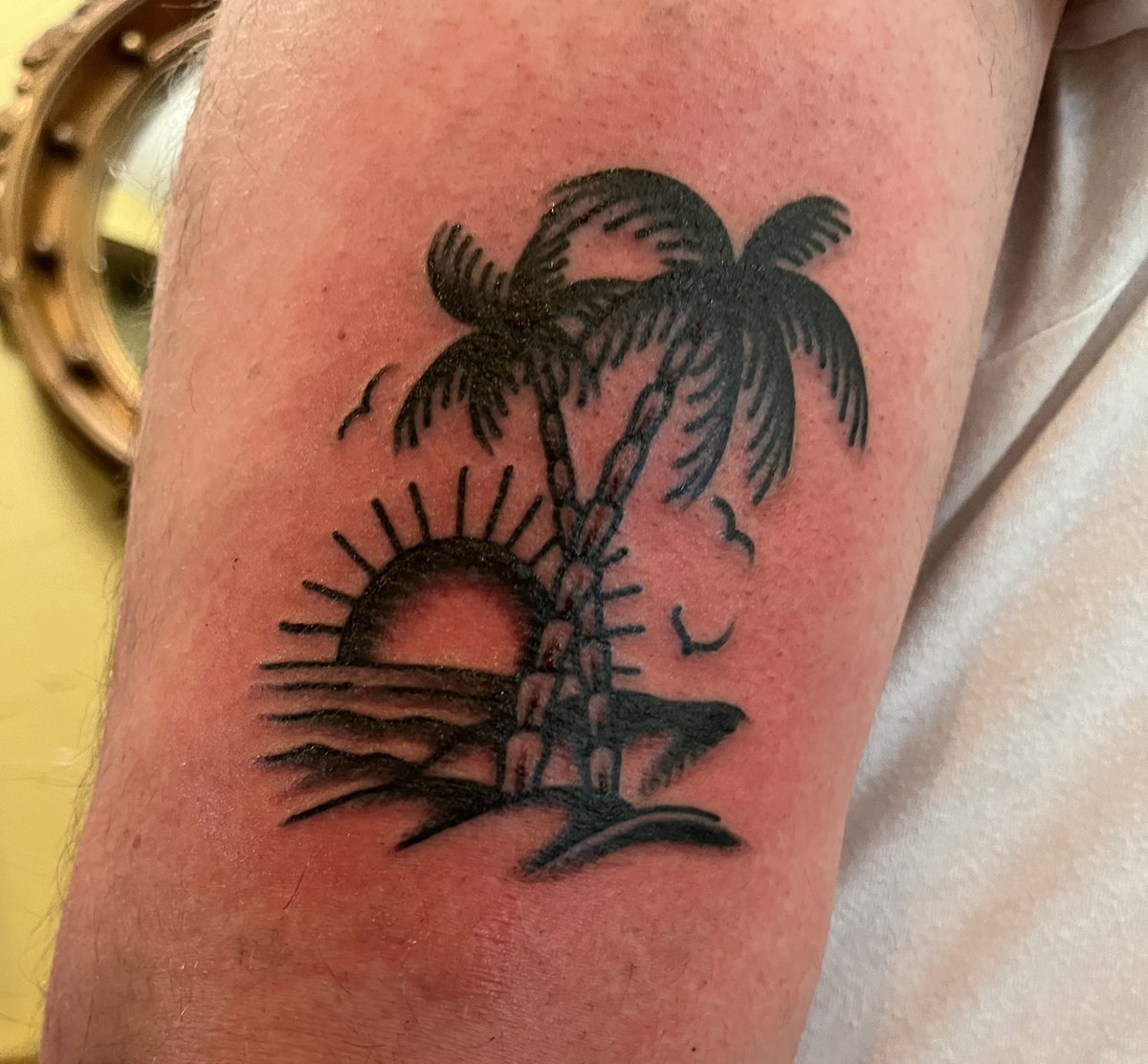 bestofthewurst's tweet image. #newtattoo #idlehandsf #steffanross 

Got some work done in San Francisco!