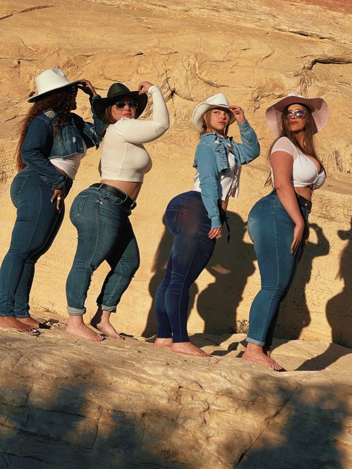 After all that Vegas HEAT🥵, it&rsquo;s time to come back and tell you allllll about it while I replenish my