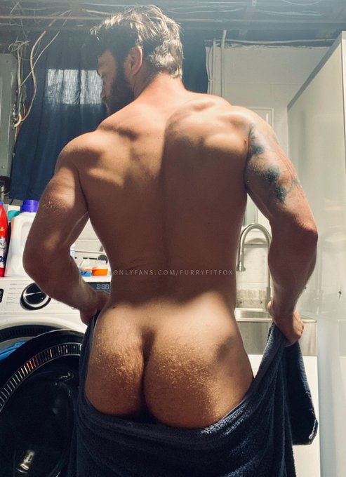 Who wants to help me with laundry? @scallysex @thexxlmen @HotMaleStuds @GAYXXXBLOG @theQueerPig @QueerMeNow