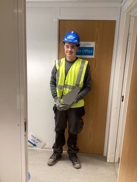 Thank you @WatesGroup supply chain partner CI Smith for taking Will from @WeAre_LCB on a two week Brickwork placement @wp_leeds 11 /12. A generous gift of a £50 trowel ! #amazing #watessocialvalue #inspiringnext generation