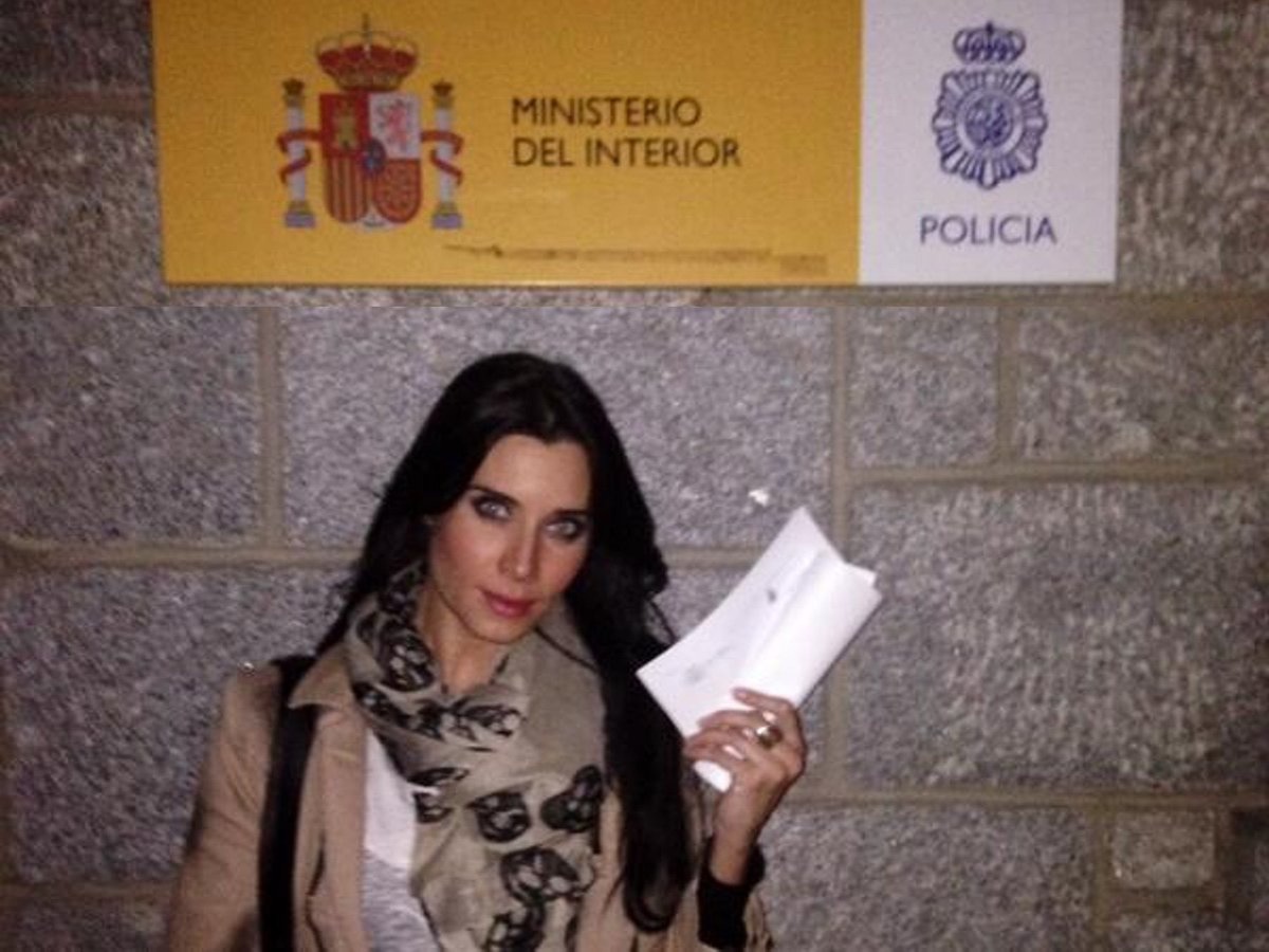 ikerbegue's tweet image. El Vaticano mañana por la mañana al ver el espectáculo de la recreación al mismo. #DragQueenLPGC