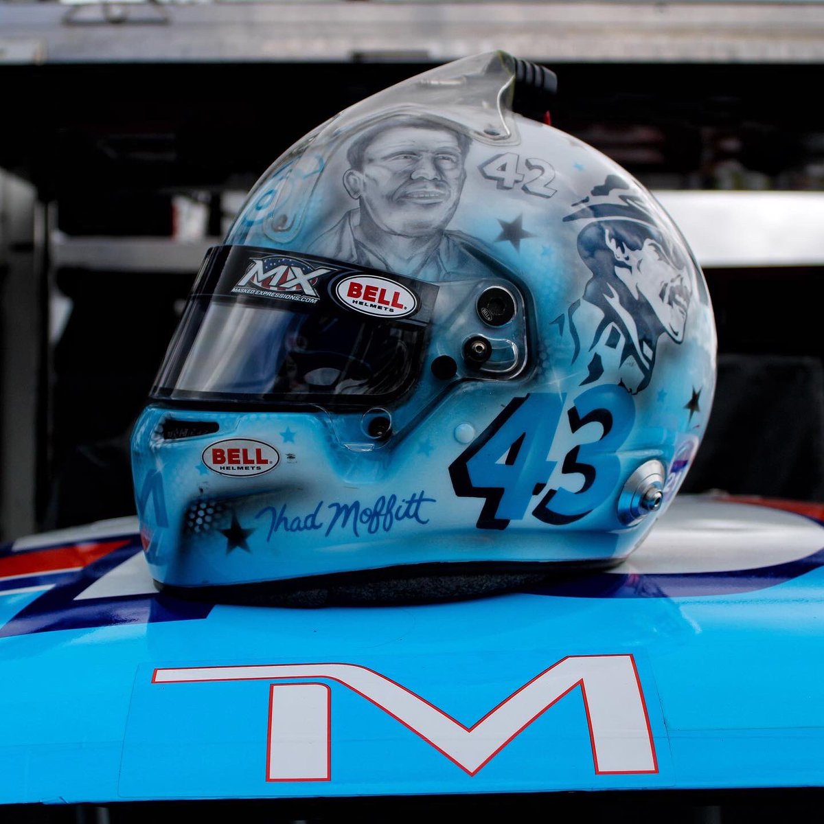 GoodysPowders's tweet photo. Tune in tomorrow 3/19 to watch @ThadMoffitt in the truck series at @amsupdates! Race starts at 2:30PM EST. Until then, enjoy these shots from the team at Daytona! 🏁 #GoodysFast https://t.co/q6EFjA2e2a