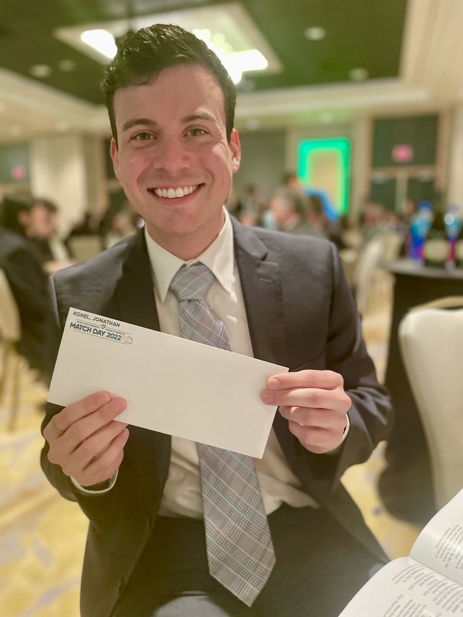konjonel's tweet photo. 🦀 Back to Baltimore 🦀 @waynemedicine @UMMC #OBGYNmatch2022 #WayneMatch2022 https://t.co/SEwOGkunll