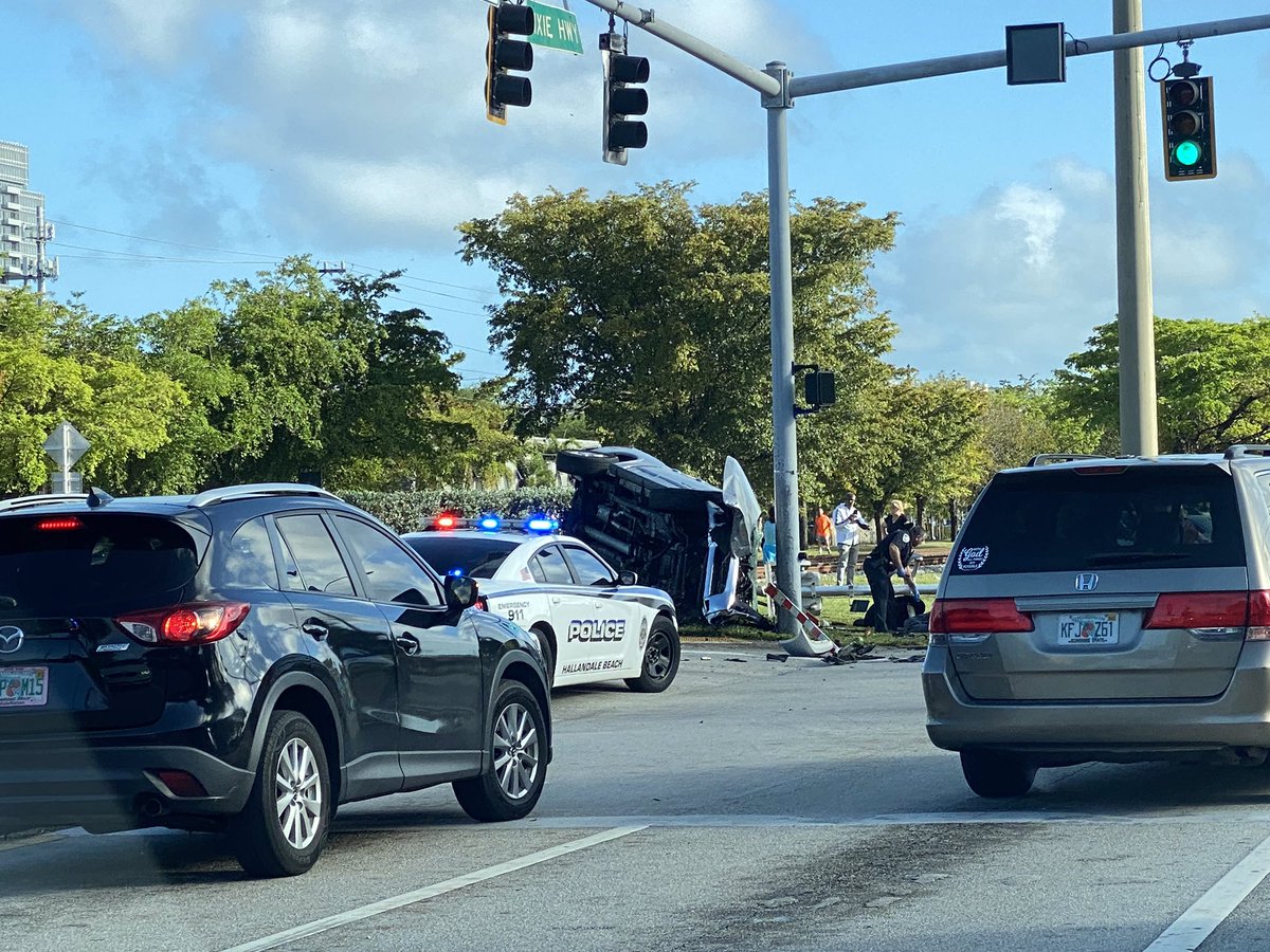 FireRescueTV's tweet photo. Hallandale Beach FL - Brightline train vrs car.  Photo by Liz Grube. https://t.co/bEFtQpGf0w