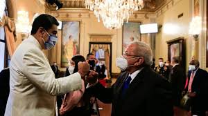 adbernabe's tweet photo. El diálogo nacional no puede servir de escenario para el lavado de egos políticos y de posiciones radicales que trancarían el juego, debe llevarse a cabo con sentido de responsabilidad y compromiso para solventar los problemas básicos del país, nuestro pueblo lo sabrá agradecer. https://t.co/37kzS8OAHr
