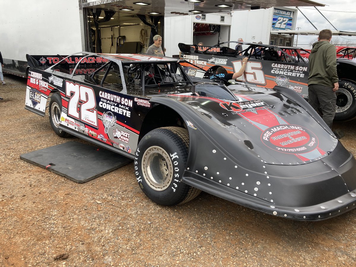 WilliamsGrove's tweet photo. A strong group of @ULMSLateModels competitors have signed in for action tonight! https://t.co/2eCJrgjVKU