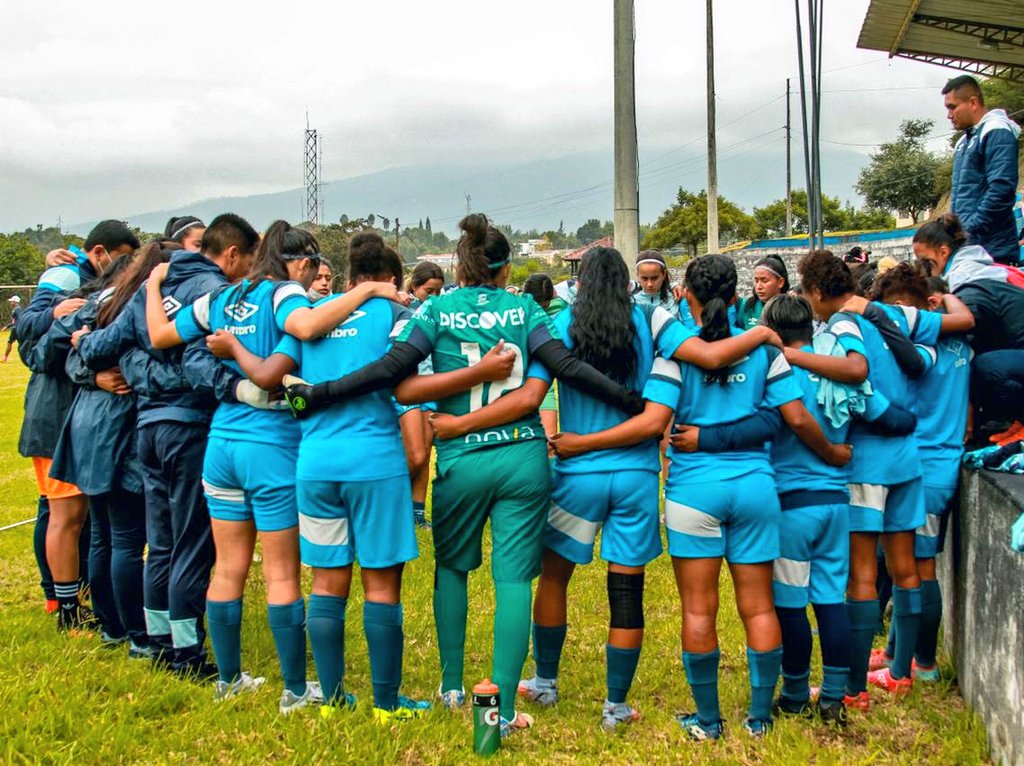 U. Católica Femenino Oficial tweet media