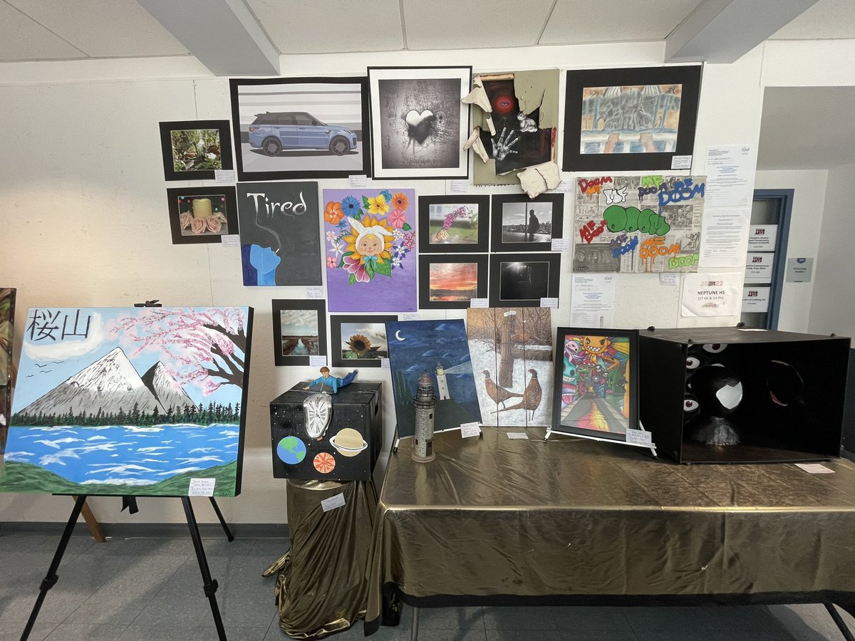 Had so much fun today at Teen Arts! I’m beyond proud of all the students from NHS who participated this year and I’m so excited to see some of their work at the Best In Visual Arts Exhibition later this month. <a href="/MonmouthArts/">Monmouth Arts</a> <a href="/KevMcC78/">Kevin McCarthy</a>