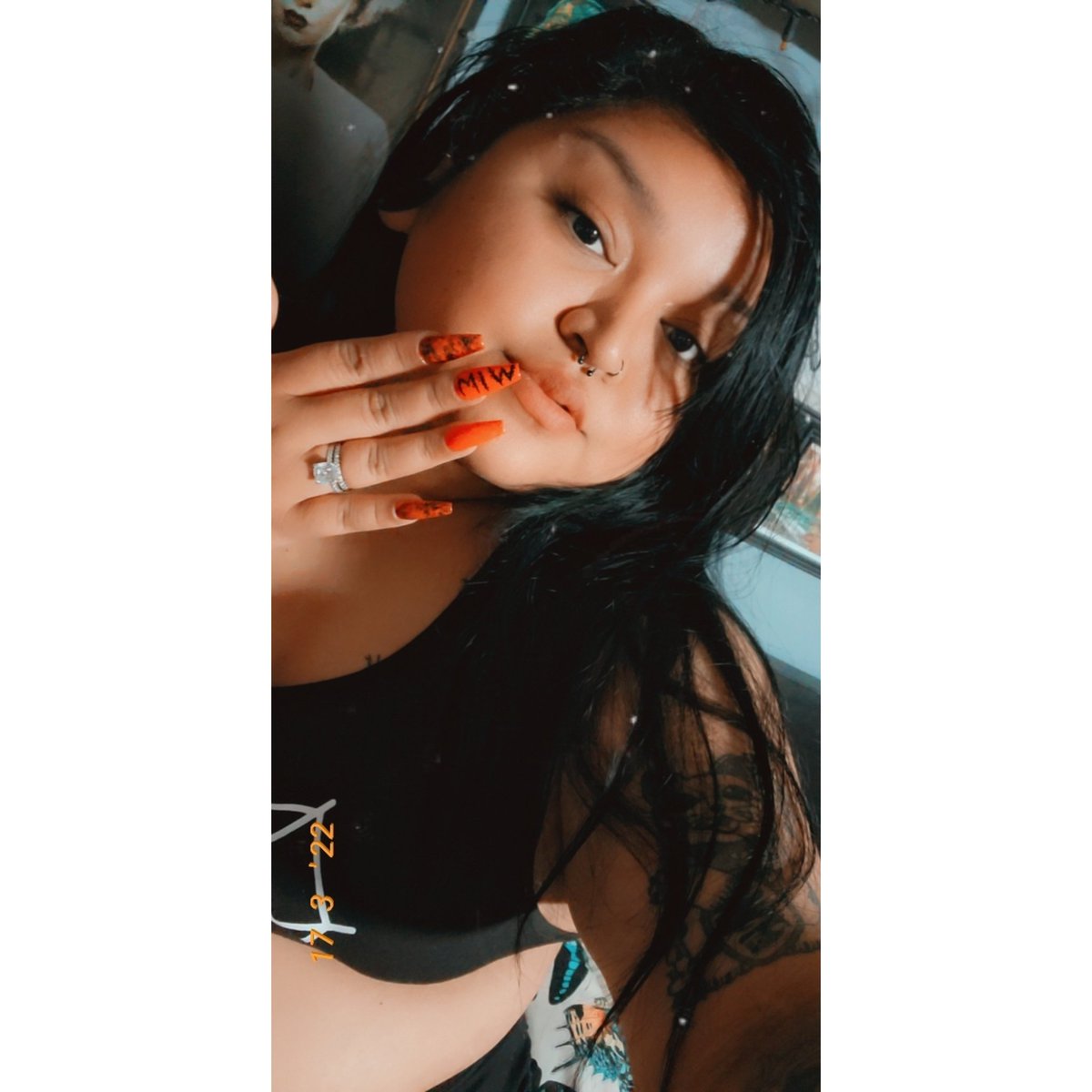 Star_Motionless's tweet photo. Thanks so much @Cyynnthhiaaa for my MIW inspired nails, i'm sooo ready for tonight 🤘🧡 @MIWband #scoringtheendoftheworld #trinityofterror #MIW https://t.co/OONQ8egkIF