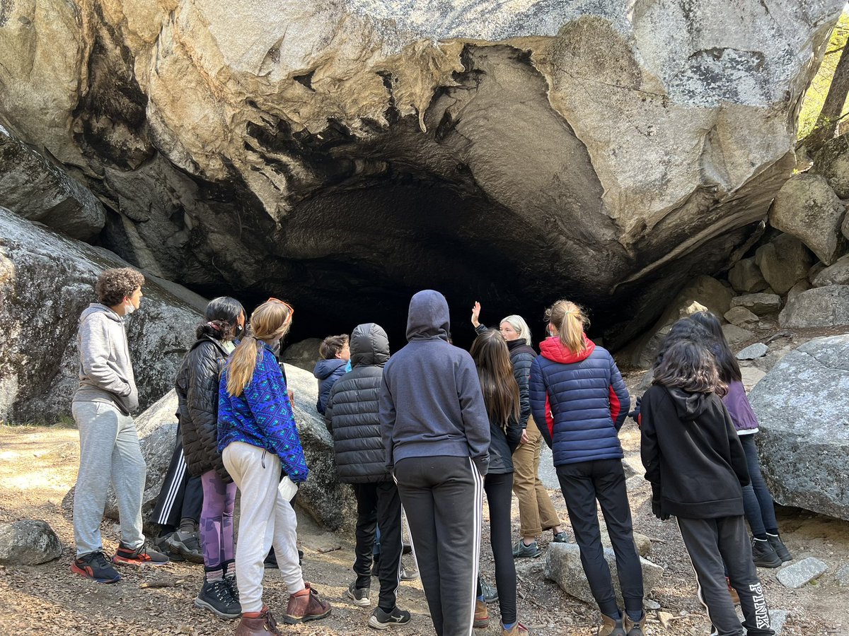 MeghanGreenbaum's tweet photo. Group 4 bear caves and rock scrambling #yoblach @BlachFalcons https://t.co/NxZk4P3dnn