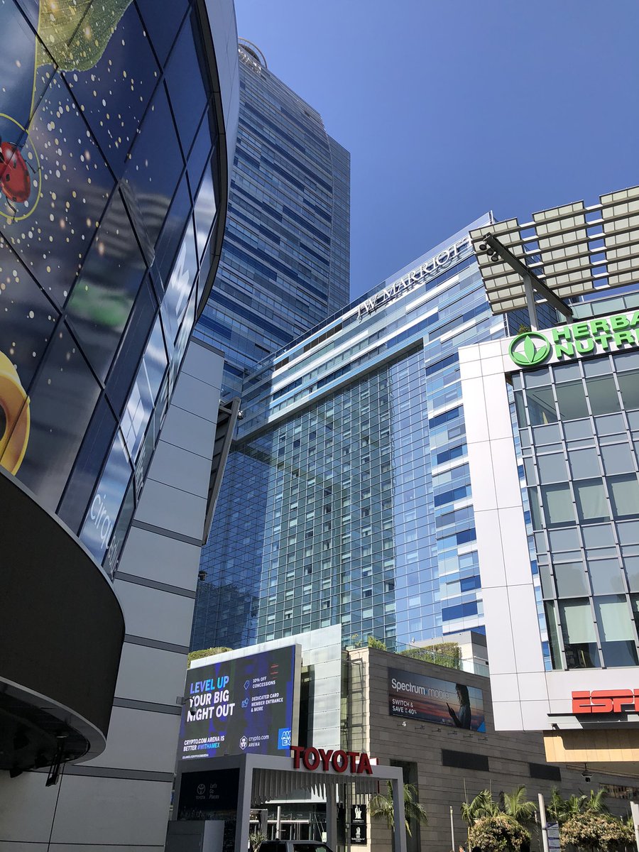 PathImmune's tweet photo. GREAT to be LIVE in LA, doing pre-meeting meetings, awaiting the start of USCAP2022. USCAP2020 was one of the last live conferences before the pandemic tornado hit us. 
Awaiting the arrival of the @UIPathology team and Pathology colleagues from world over. See y’all soon! 😁 https://t.co/9PUZdO7bth