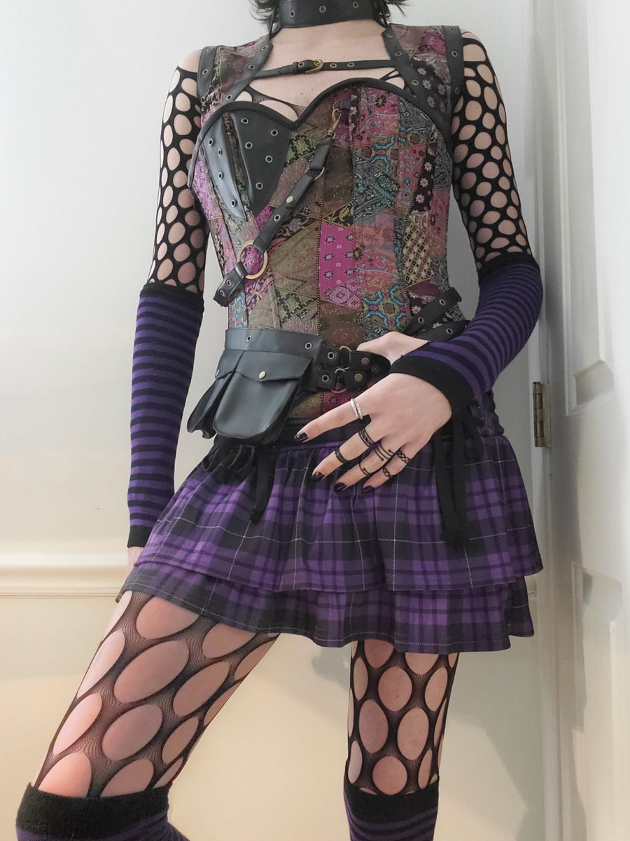 VioletMuse30's tweet photo. I love this new corset, I feel like I need a purple longbow to go with it lol.

#femboy #crossdressing #trap #sissy #twink #grindr #nsfwtwt https://t.co/8o3LW4jjKW
