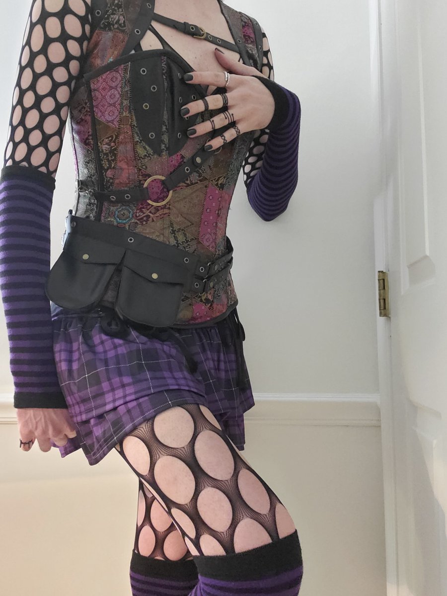 VioletMuse30's tweet photo. I love this new corset, I feel like I need a purple longbow to go with it lol.

#femboy #crossdressing #trap #sissy #twink #grindr #nsfwtwt https://t.co/8o3LW4jjKW