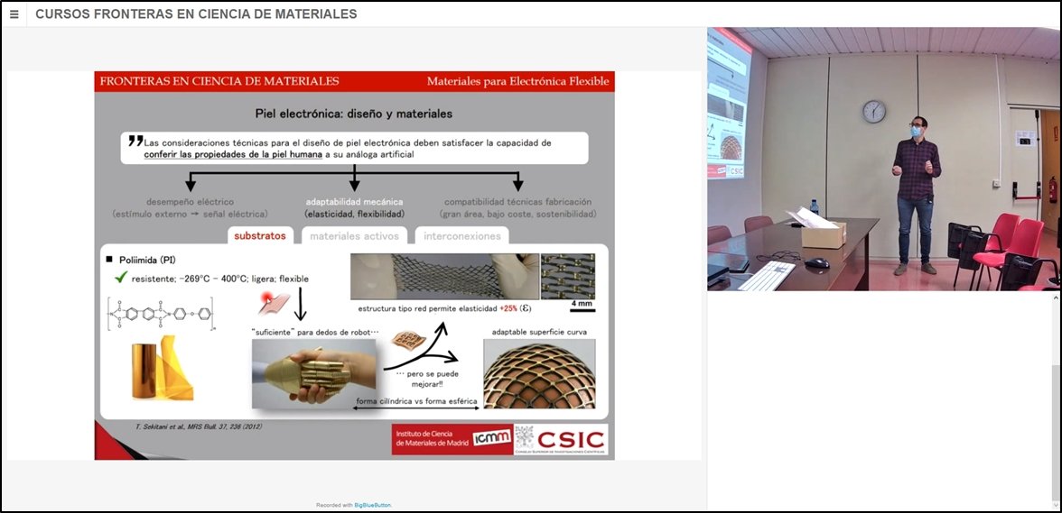 inigobretos's tweet photo. Un año más participamos con orgullo en el curso de posgrado más completo sobre #Materiales que se puede ofertar. Gratis, presencial y virtual. Desde #EOSMAD te acercamos un poco más a la frontera de la #ElectrónicaFlexible. 🔌🗞️
#FronterasCienciaMateriales @icmmcsic @DPE_CSIC https://t.co/U8ogVJkeBX